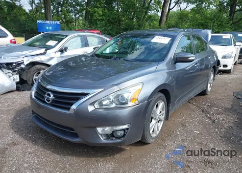 2015 Nissan Altima 2.5 Sv из США, поврежденный, VIN 1N4AL3AP9FC236054
